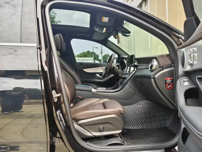 Mercedes-Benz GLC 2022 Model GLC 260 L 4MATIC Dynamic Model – фото 7