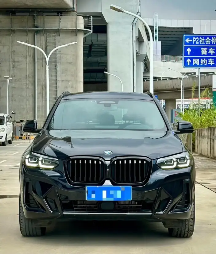BMW X3 2022 Model Facelift xDrive30i Exclusive Model M Night Set – фото 2
