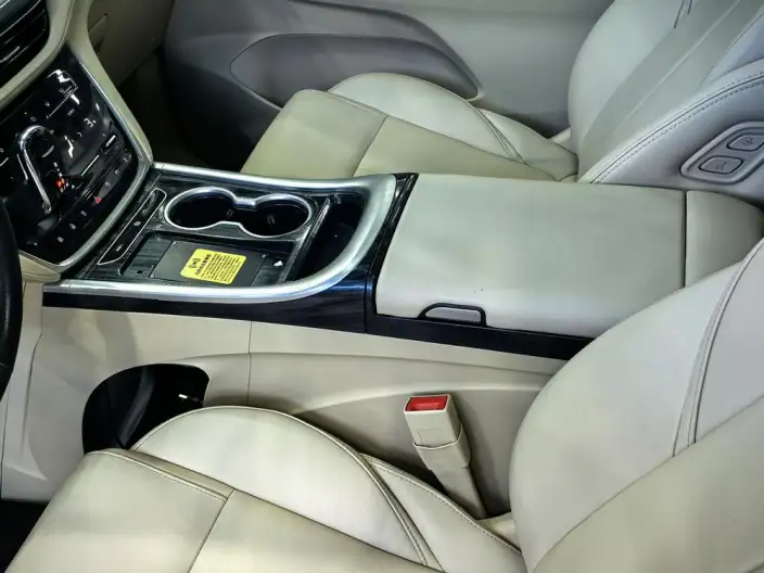 Buick GL8 2022 Model ES Luzun 653T Exclusive Model – фото 3