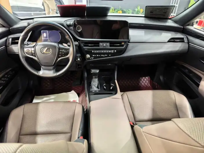 Lexus ES 2022 Model 200 Superior Edition – фото 8