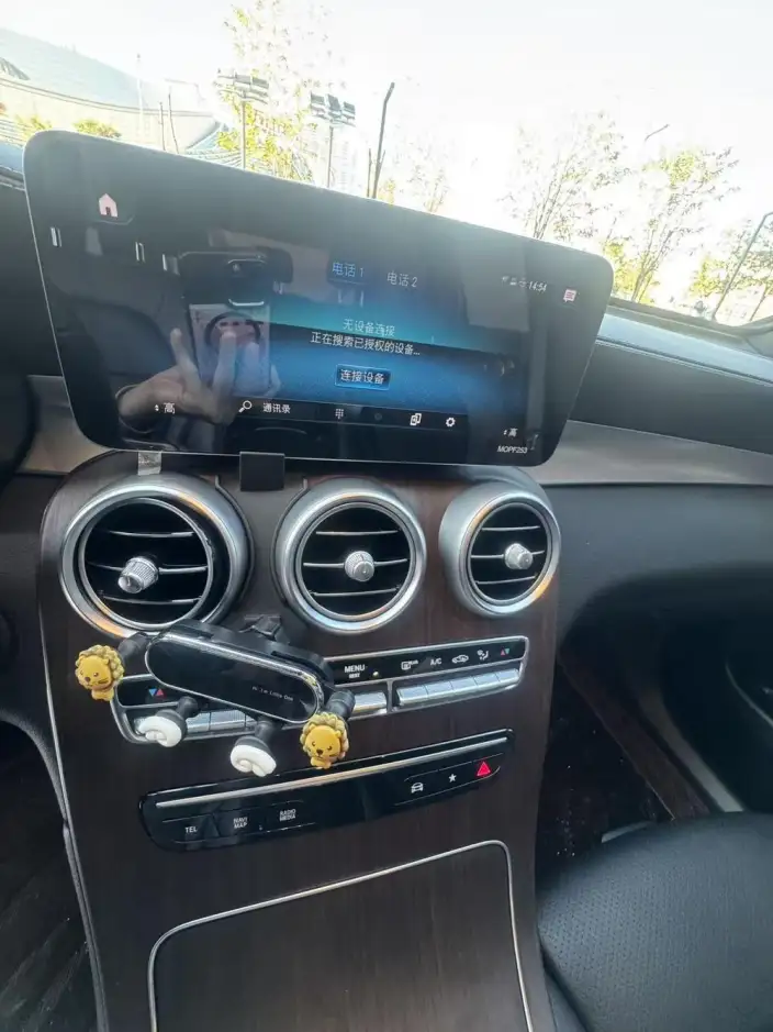 Mercedes-Benz GLC 2021 Model GLC 300 L 4MATIC Dynamic Model – фото 17