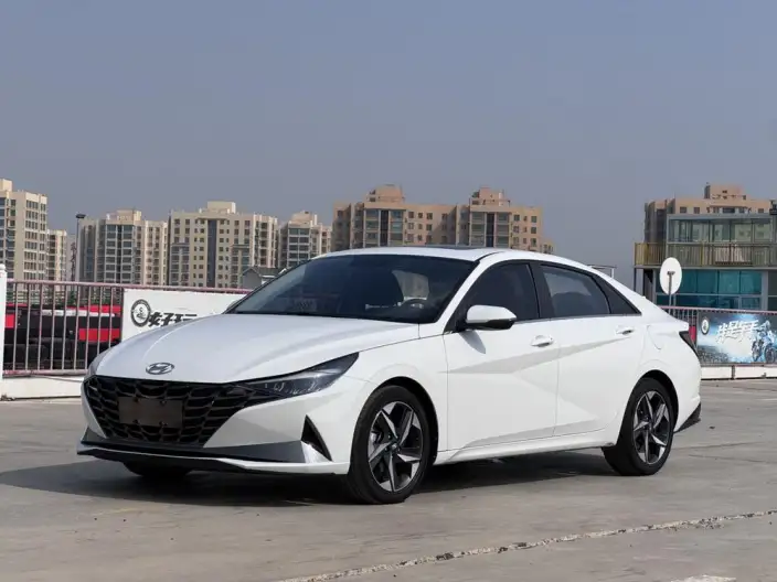 Hyundai Ioniq 2021 Model 1.5L CVT GLX Elite Edition – фото 1