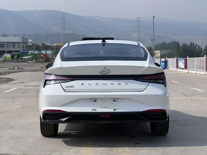 Hyundai Ioniq 2021 Model 1.5L CVT GLX Elite Edition – фото 6