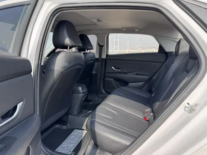 Hyundai Ioniq 2021 Model 1.5L CVT GLX Elite Edition – фото 14