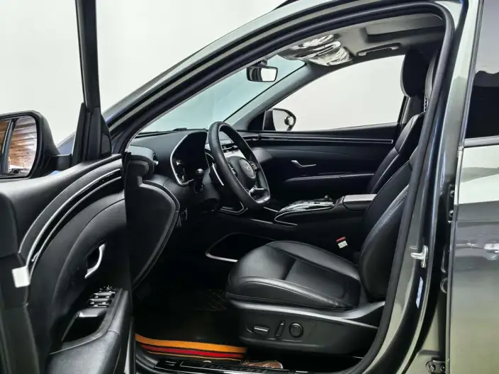 Hyundai Tucson 2023 Model Hyundai Tucson L 1.5T DLX 2WD Deluxe Edition – фото 13