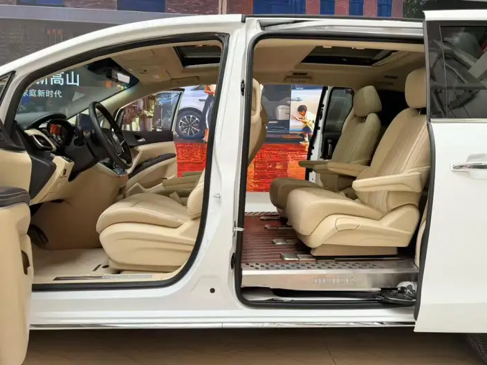 Buick GL8 2022 Model Facelift Business class 2.0T Noble Model – фото 8