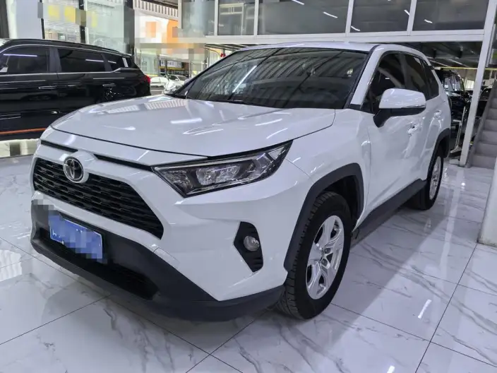 Toyota RAV4 2021 Model 2.0L CVT 2WD Urban Edition – фото 1