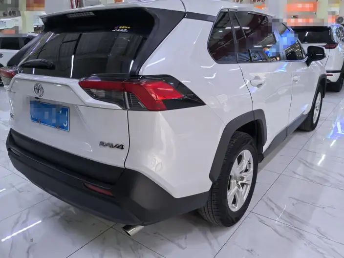 Toyota RAV4 2021 Model 2.0L CVT 2WD Urban Edition – фото 6