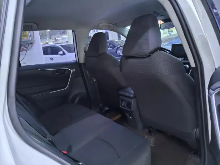 Toyota RAV4 2021 Model 2.0L CVT 2WD Urban Edition – фото 12