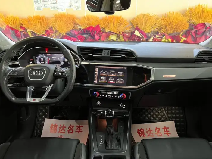 AUDI Q3 Sportback 2020 Model 40 TFSI Fashion Model – фото 8