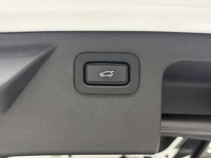 Land Rover Discovery Sport 2020 Model 249PS R-Dynamic S Performance version 5 seat – фото 9