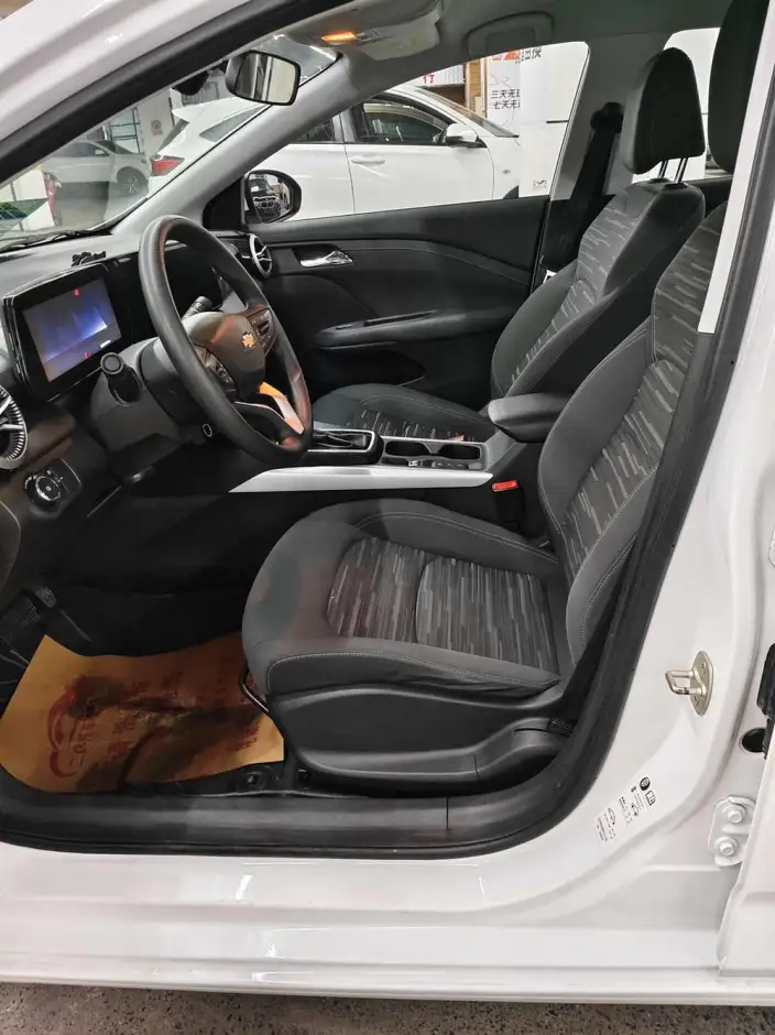Chevrolet Corolla 2023 Model 1.5L DCT Yuexiang Edition – фото 9