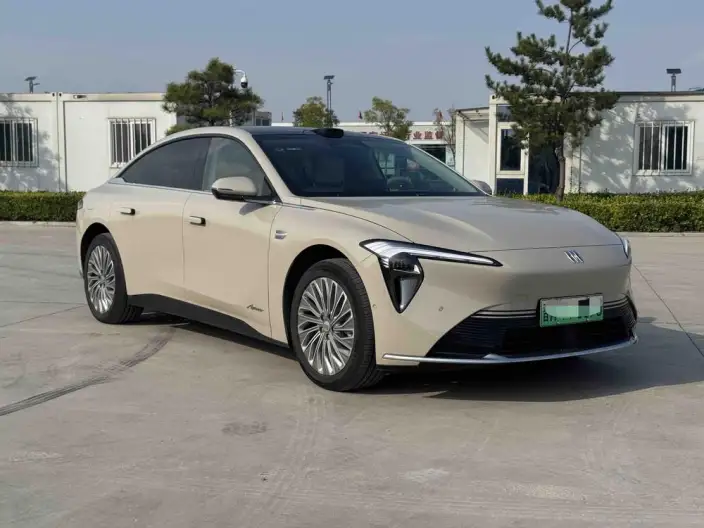 Buick Zhijing Electra L7 2025 Model Extended Range Luxury Edition – фото 3