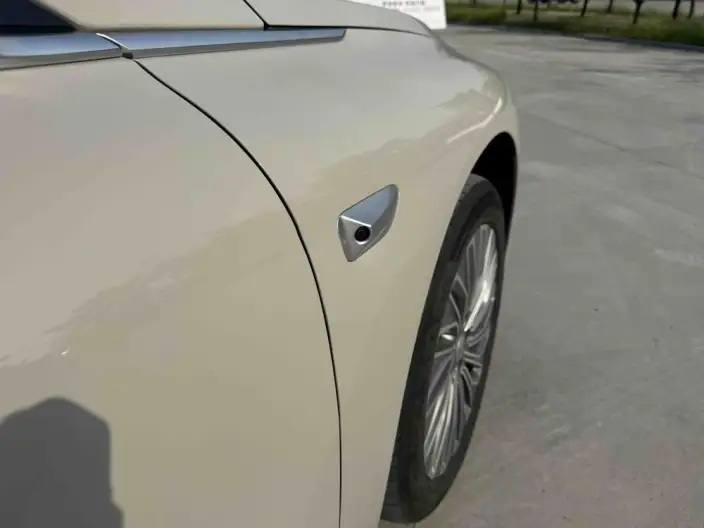 Buick Zhijing Electra L7 2025 Model Extended Range Luxury Edition – фото 8