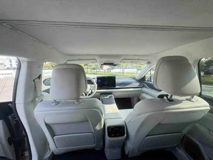 Buick Zhijing Electra L7 2025 Model Extended Range Luxury Edition – фото 21