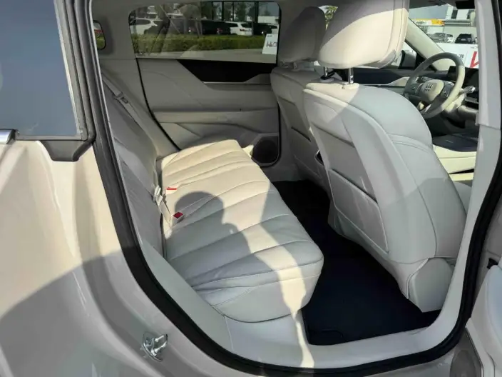Buick Zhijing Electra L7 2025 Model Extended Range Luxury Edition – фото 23