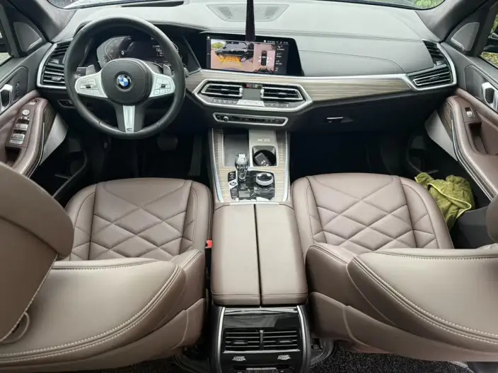BMW X5 2022 Model xDrive 40Li M Sports Set – фото 9