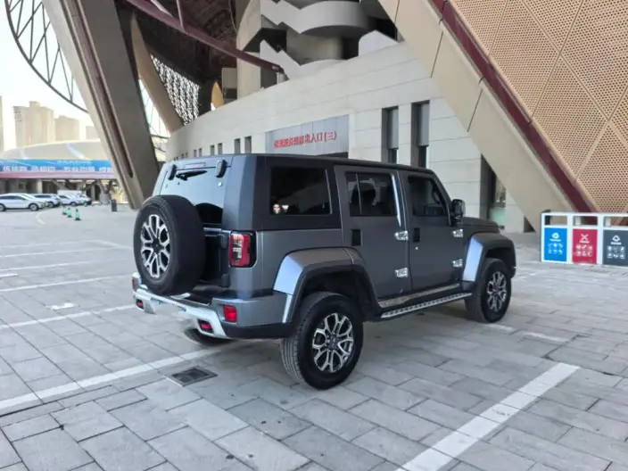 BAIC BJ40 2020 Model 2.0T Automatic 4WD City Hunter Edition Warrior Model – фото 7
