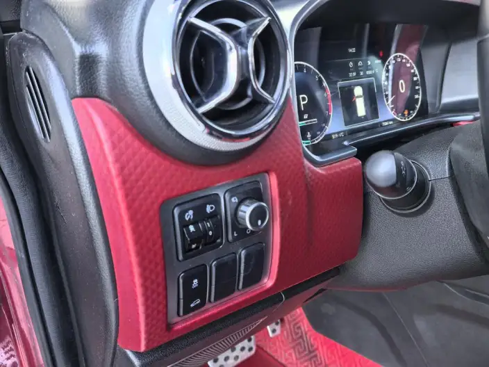 BAIC BJ40 2020 Model 2.0T Automatic 4WD City Hunter Edition Warrior Model – фото 20