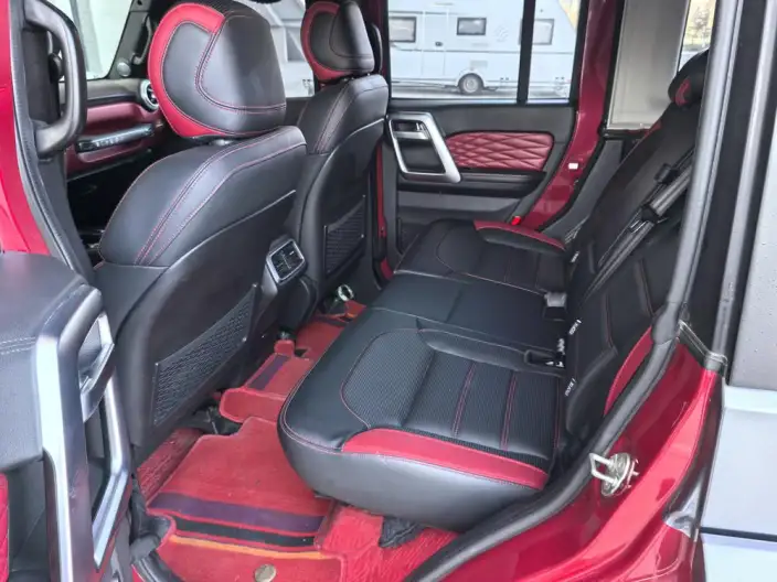 BAIC BJ40 2020 Model 2.0T Automatic 4WD City Hunter Edition Warrior Model – фото 24