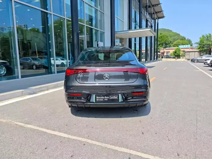 Mercedes-Benz EQS 2023 Model EQS 450+ Deluxe Edition – фото 4