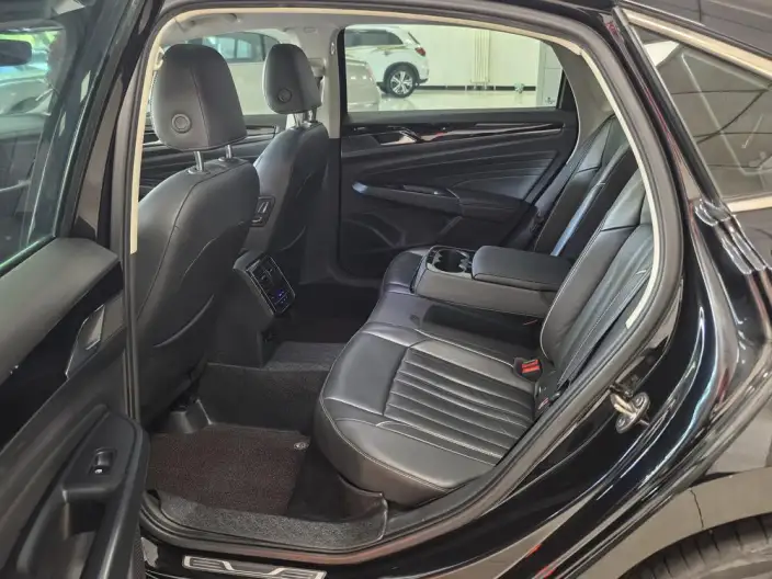 Volkswagen Passat 2023 Model 330TSI Starry sky Elite Edition – фото 10
