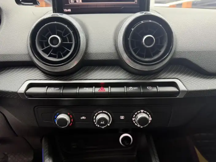 AUDI Q2L 2022 Model 35 TFSI Enterprising Dynamic Model – фото 16