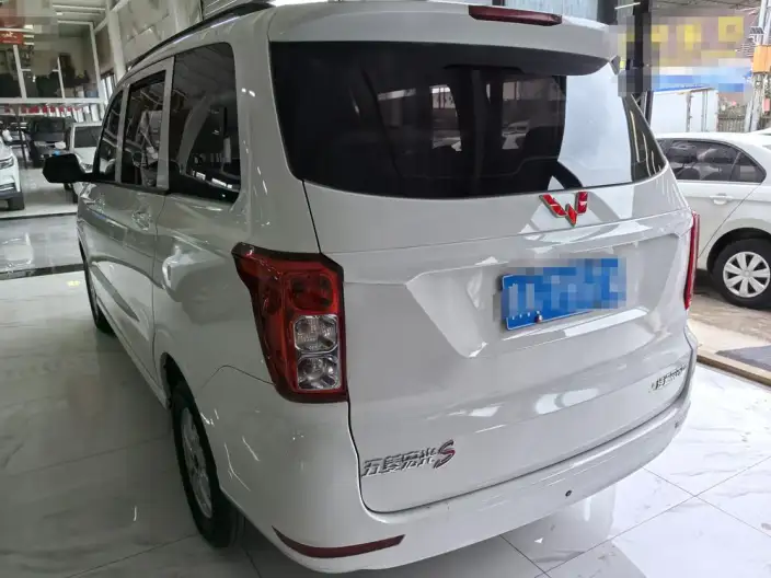 Wuling Hongguang 2021 Model 1.5L S Manual Standard Model – фото 4