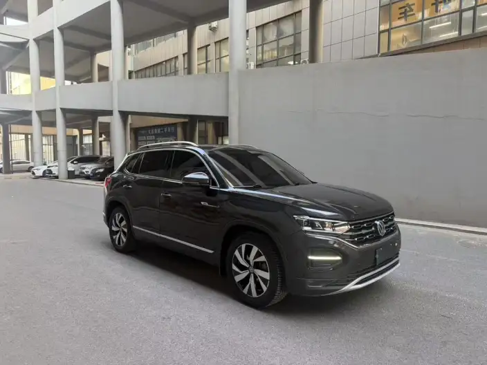 Volkswagen Tayron 2020 Model 330TSI Luxury Zhilian Edition – фото 3