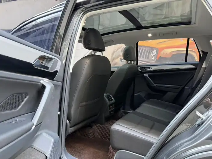 Volkswagen Tayron 2020 Model 330TSI Luxury Zhilian Edition – фото 9