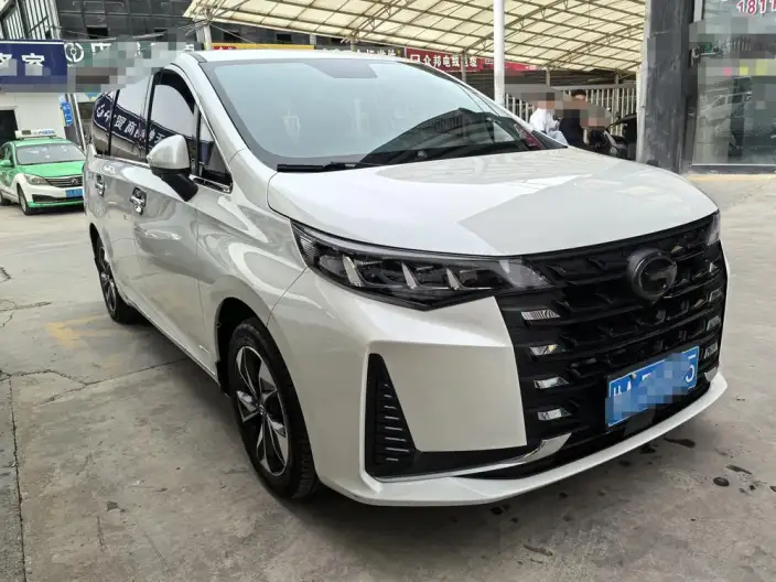 GAC Trumpchi M6 2021 Model 270T Automatic Exclusive Edition 7 seat – фото 3