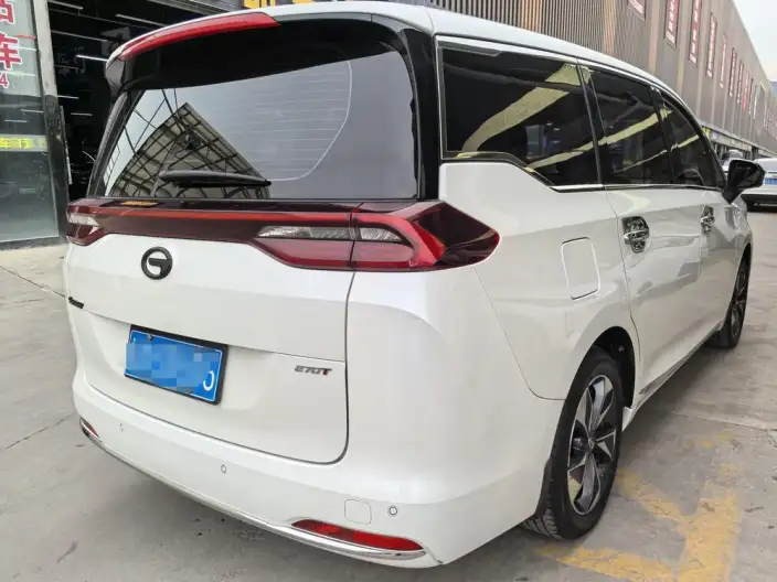 GAC Trumpchi M6 2021 Model 270T Automatic Exclusive Edition 7 seat – фото 6