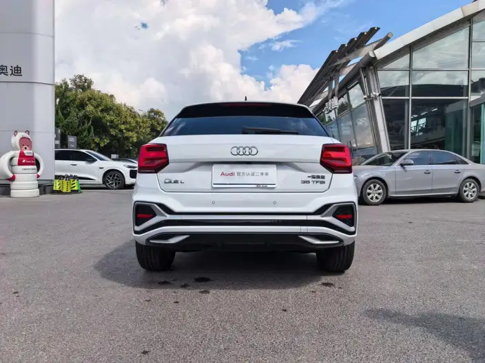 AUDI Q2L 2024 Model 35 TFSI Fashion Dynamic Model – фото 6