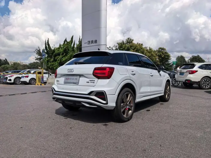 AUDI Q2L 2024 Model 35 TFSI Fashion Dynamic Model – фото 7