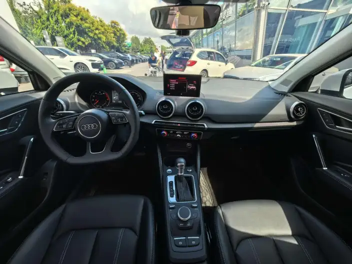 AUDI Q2L 2024 Model 35 TFSI Fashion Dynamic Model – фото 9