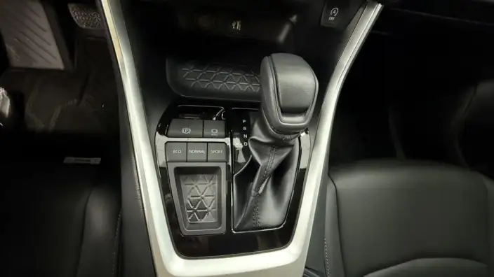 Toyota RAV4 2024 Model 2.0L CVT 2WD Urban Edition – фото 13