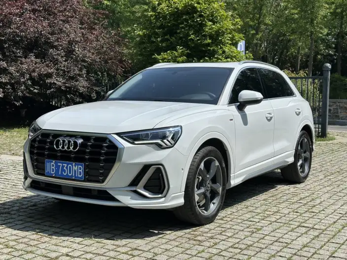 AUDI Q3 2023 Model 35 TFSI Fashion Dynamic Model – фото 1