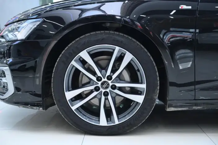 Audi A6L 2024 Model 40 TFSI Luxury Dynamic Model – фото 12