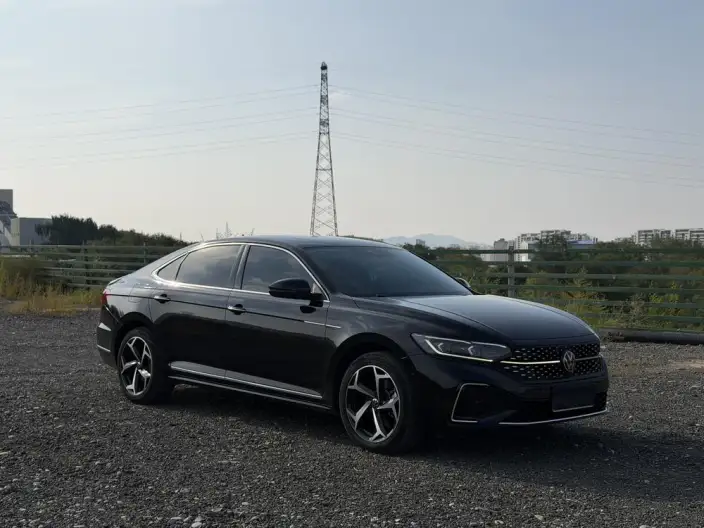 Volkswagen Passat 2024 Model 380TSI Starry sky Deluxe Edition – фото 3