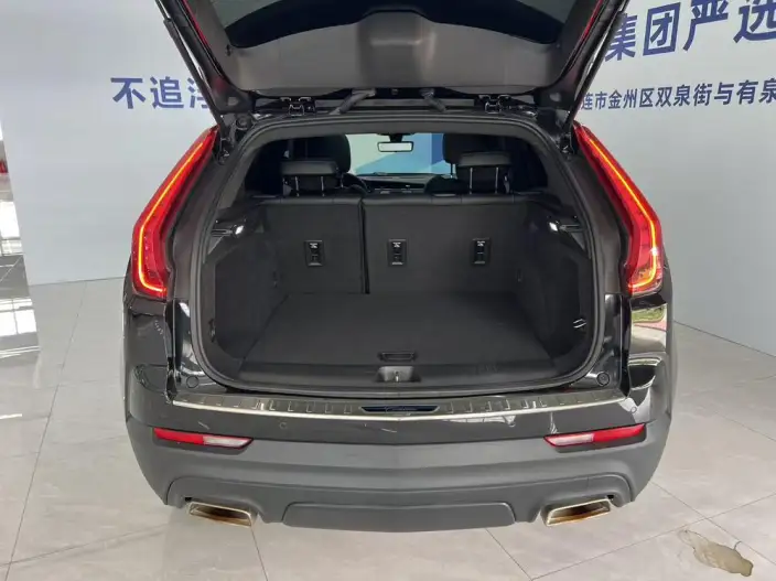 Cadillac XT4 2022 Model 28T 2WD Fashion Model – фото 13