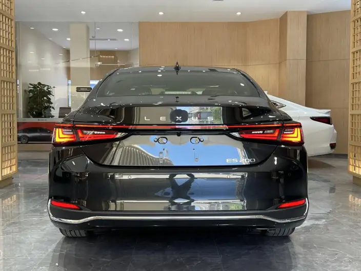 Lexus ES 2025 Model 200 Premium – фото 5