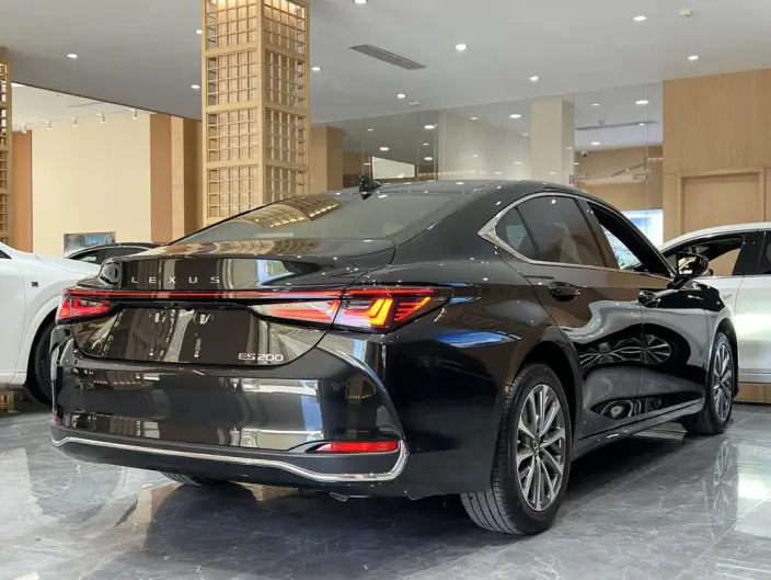 Lexus ES 2025 Model 200 Premium – фото 6