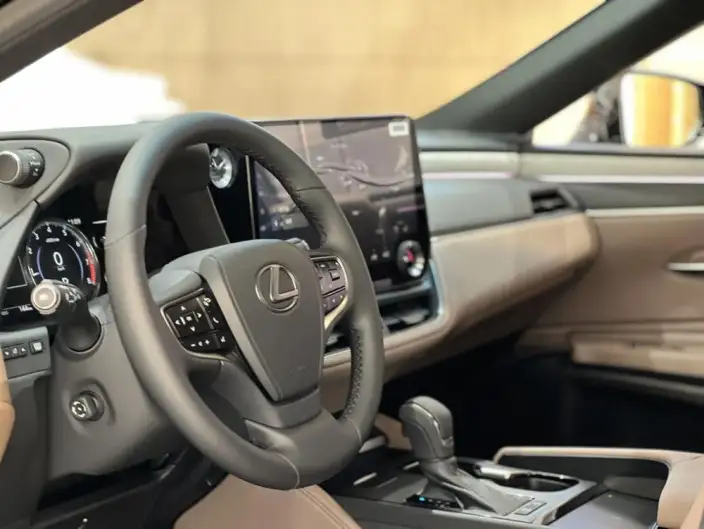 Lexus ES 2025 Model 200 Premium – фото 13