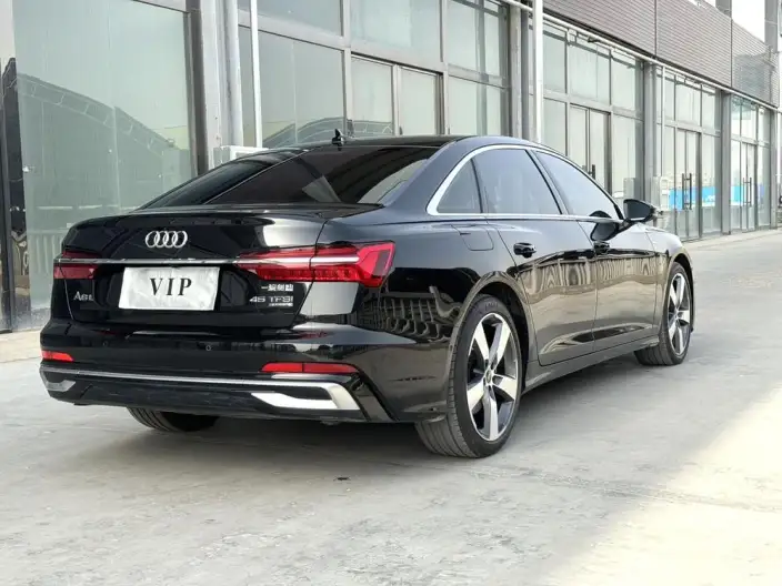 Audi A6L 2023 Model 45 TFSI quattro Exclusive Dynamic Model – фото 6