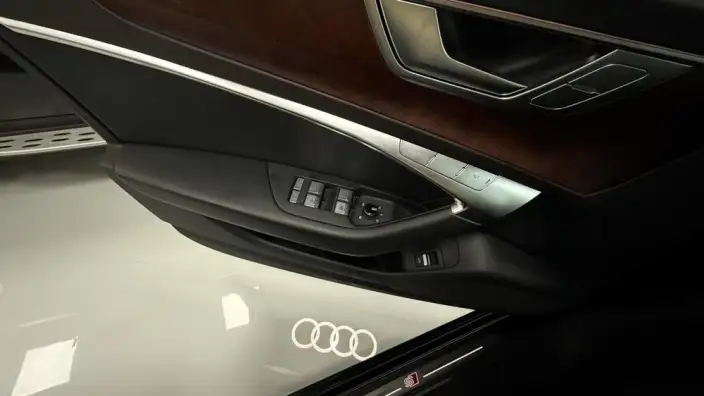 Audi A6L 2023 Model 45 TFSI quattro Exclusive Dynamic Model – фото 12