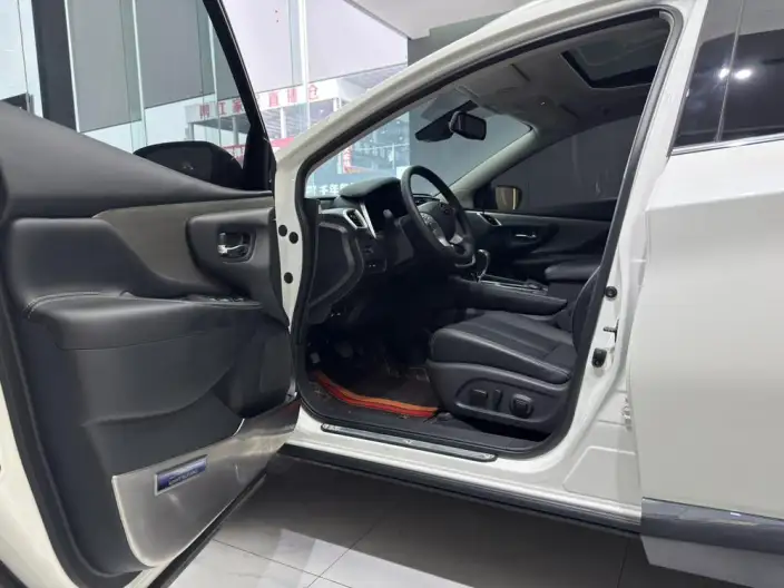 Nissan Murano 2021 Model 2.5L XL 2WD Smart Connect Deluxe Edition – фото 14