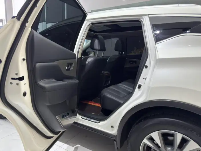 Nissan Murano 2021 Model 2.5L XL 2WD Smart Connect Deluxe Edition – фото 15