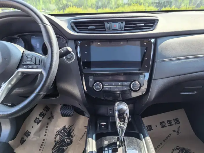 Nissan X-Trail 2020 Model 2.0L CVT Smart Connect VII seat Comfort Edition 2WD – фото 12