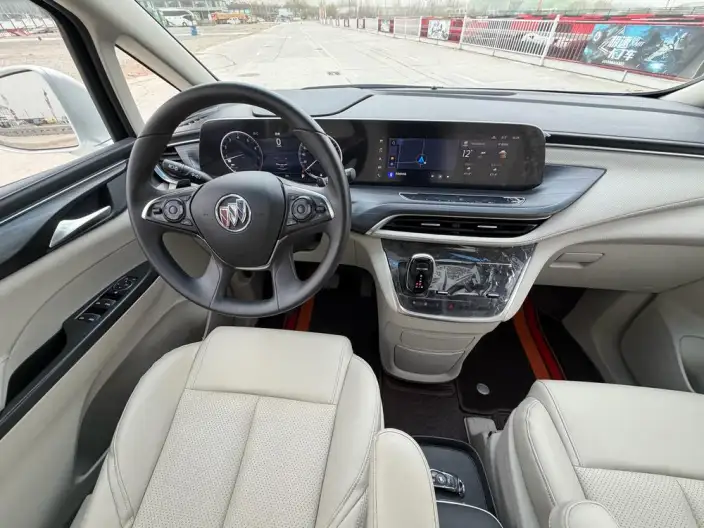 Buick GL8 2023 Model ES Luzun 2.0T Comfort Model – фото 12