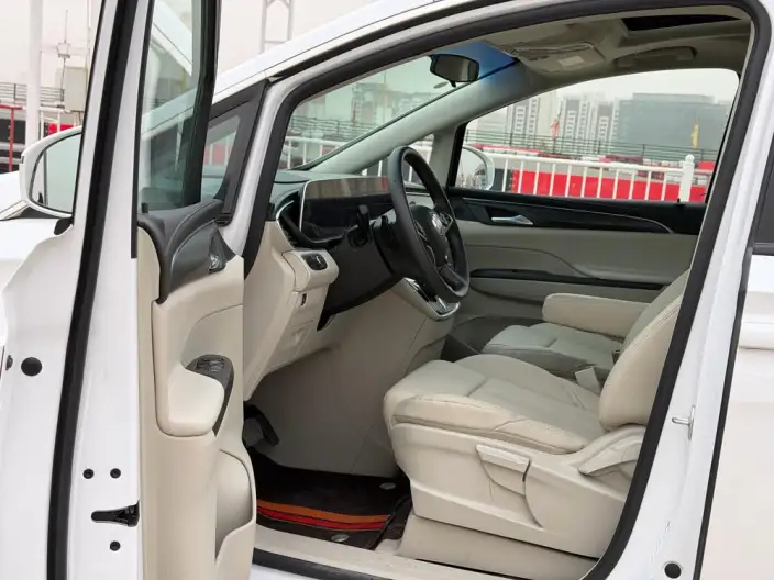 Buick GL8 2023 Model ES Luzun 2.0T Comfort Model – фото 16